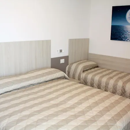 Bright Flat In Piazza Fontana アパート *
