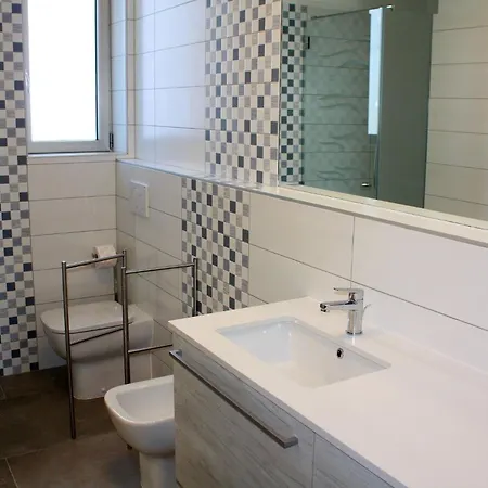 Bright Flat In Piazza Fontana *